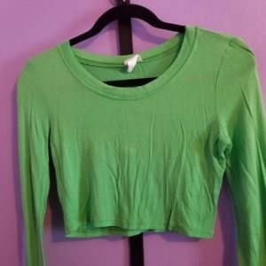 Green long sleeve crop top